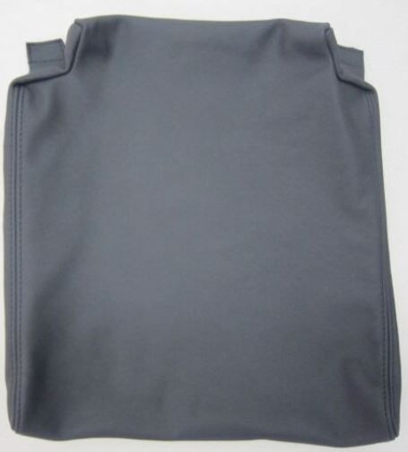 Flight Attendant seat covers for Bombardier DHC-8 (AFT) – leather headrest, backrest, and bottom covers, EASA/TCCA certified.