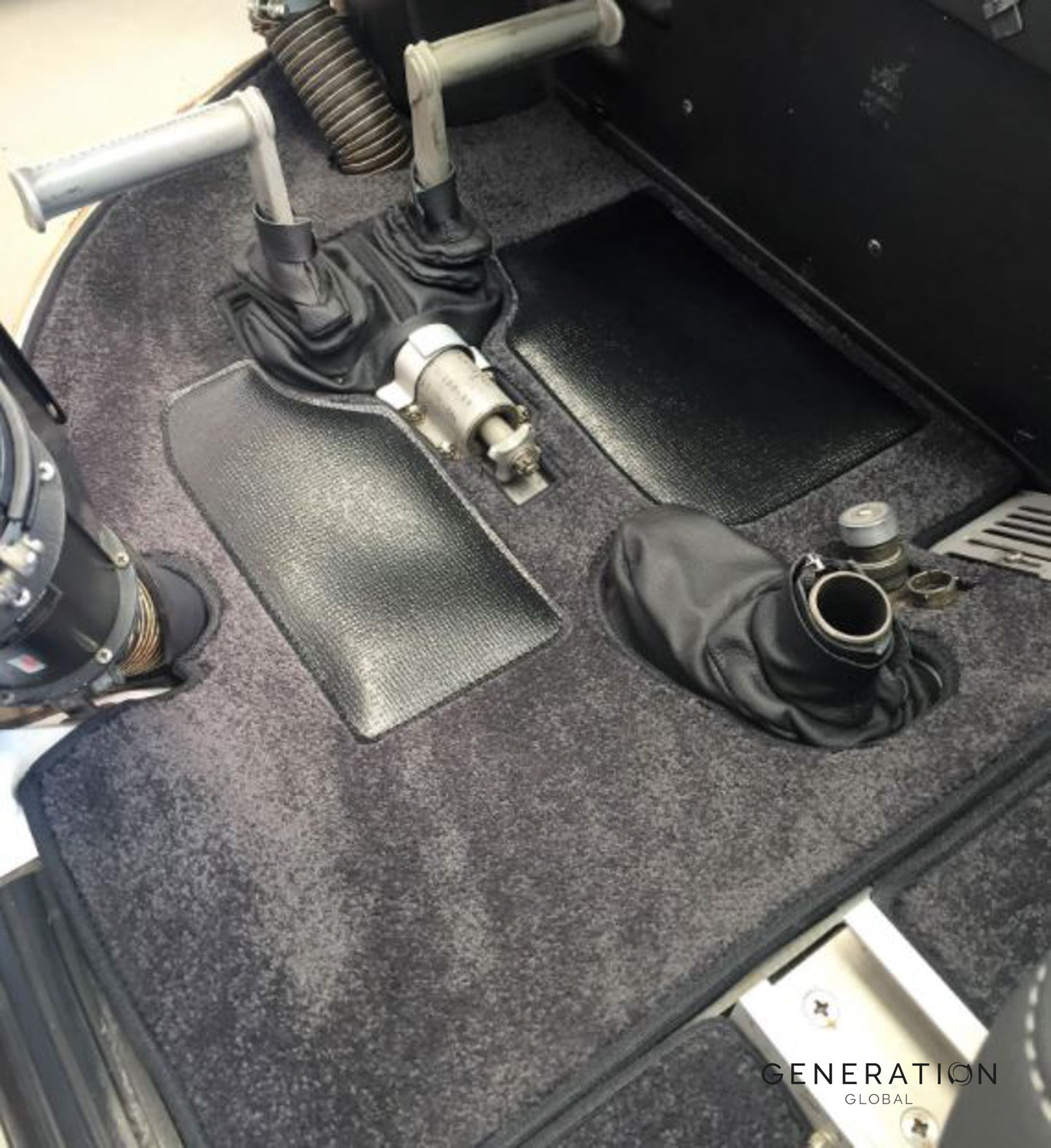 BO105 Carpet Set