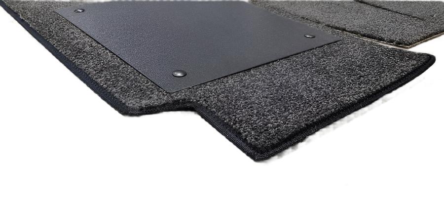 Custom plush aviation carpet set for Piper PA-44 Seminole with alloy heelmats and Velcro installation.