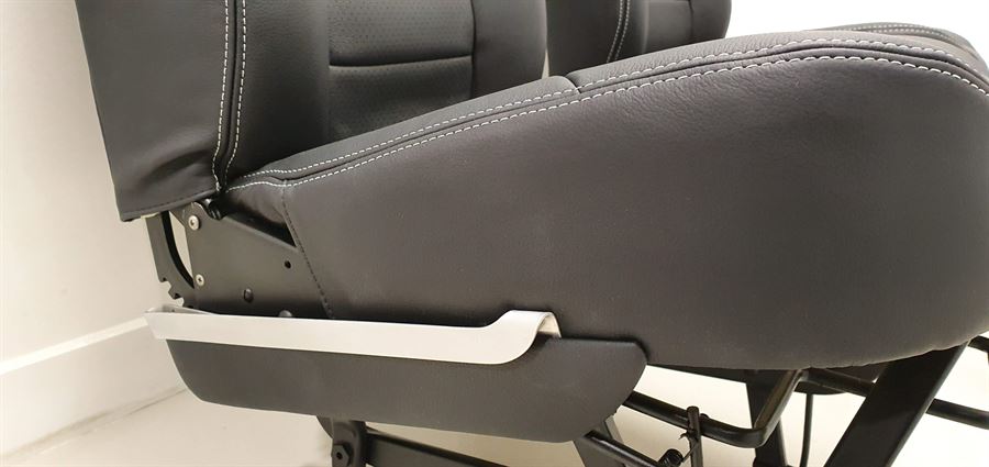 Custom leather seat upholstery for C182 J/K/L/M/N models