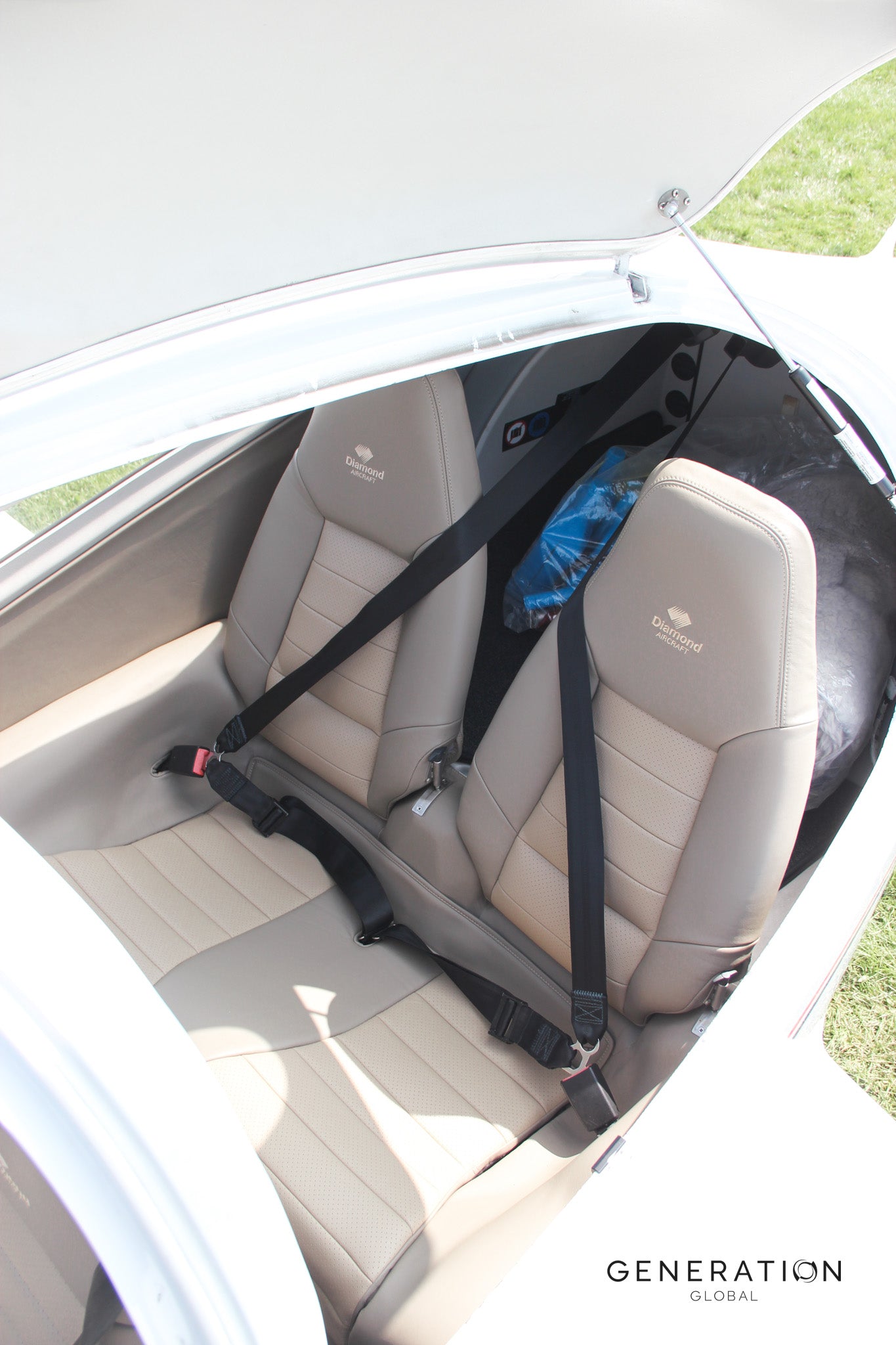 DA40 Trim panel upholstery- full set