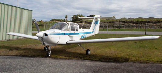 Piper PA38 tomahawk Aircraft Interior 