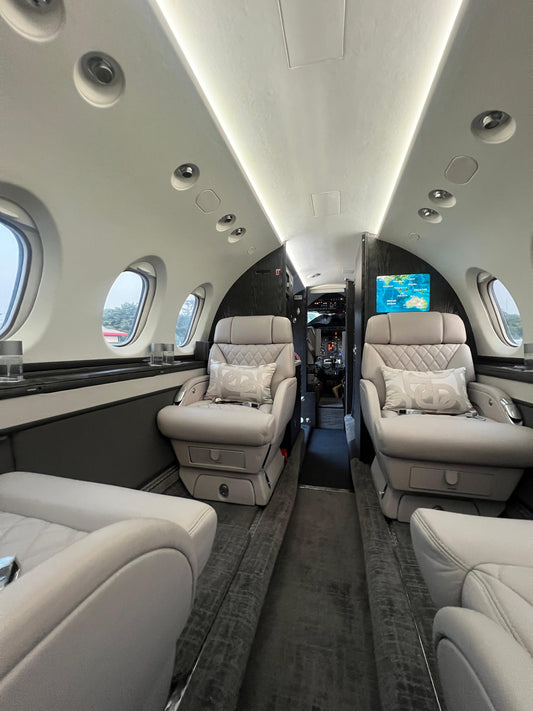 A Luxury Beechcraft Hawker 850XP Interior