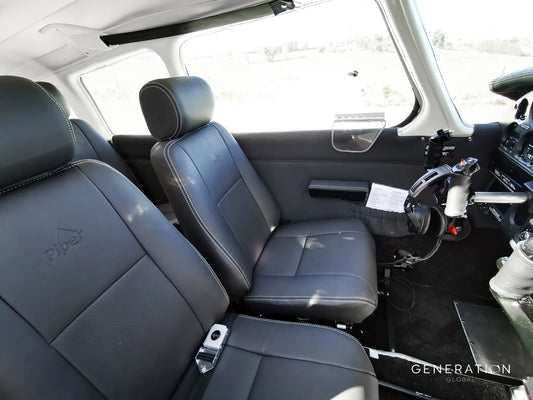 Piper PA28R-201T Aircraft Interior 