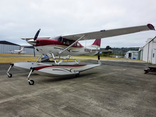 Cessna T206H Stationair Seaplane Interior