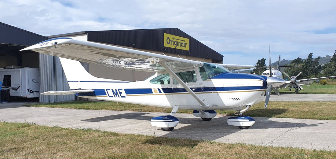 Cessna 182Q Skylane Full Interior