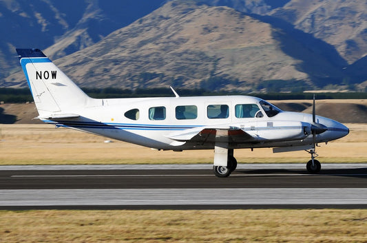 Piper PA-31-325 Navajo aircraft