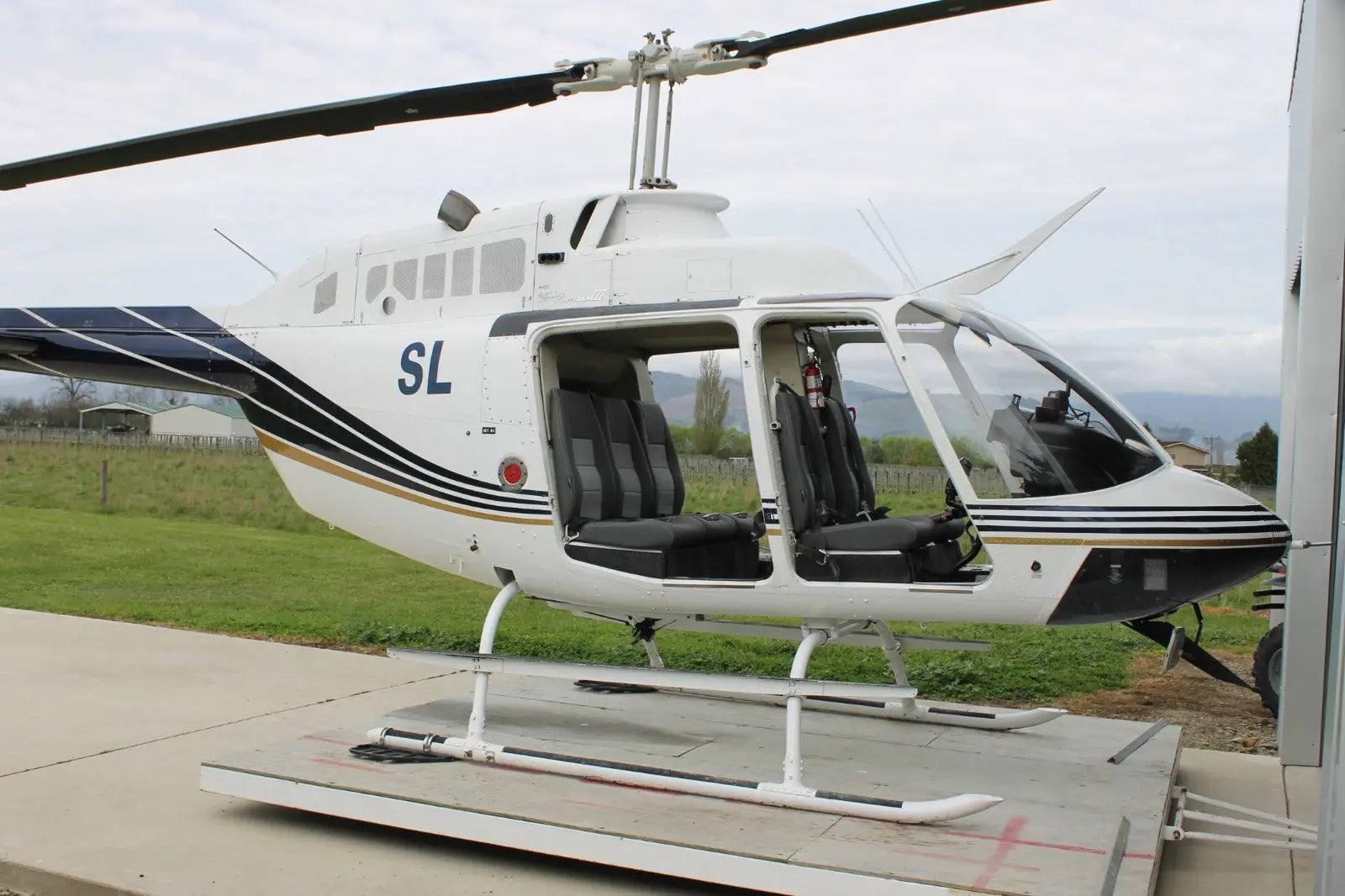 Bell 206 Jet Ranger Interior - Generation Global