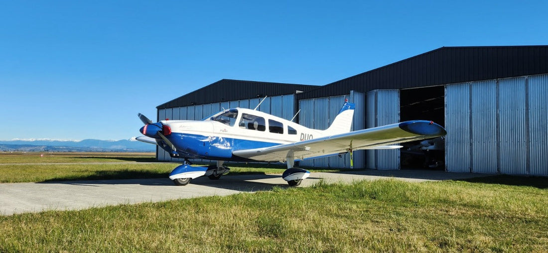 Piper PA 28-180 Cherokee Interior