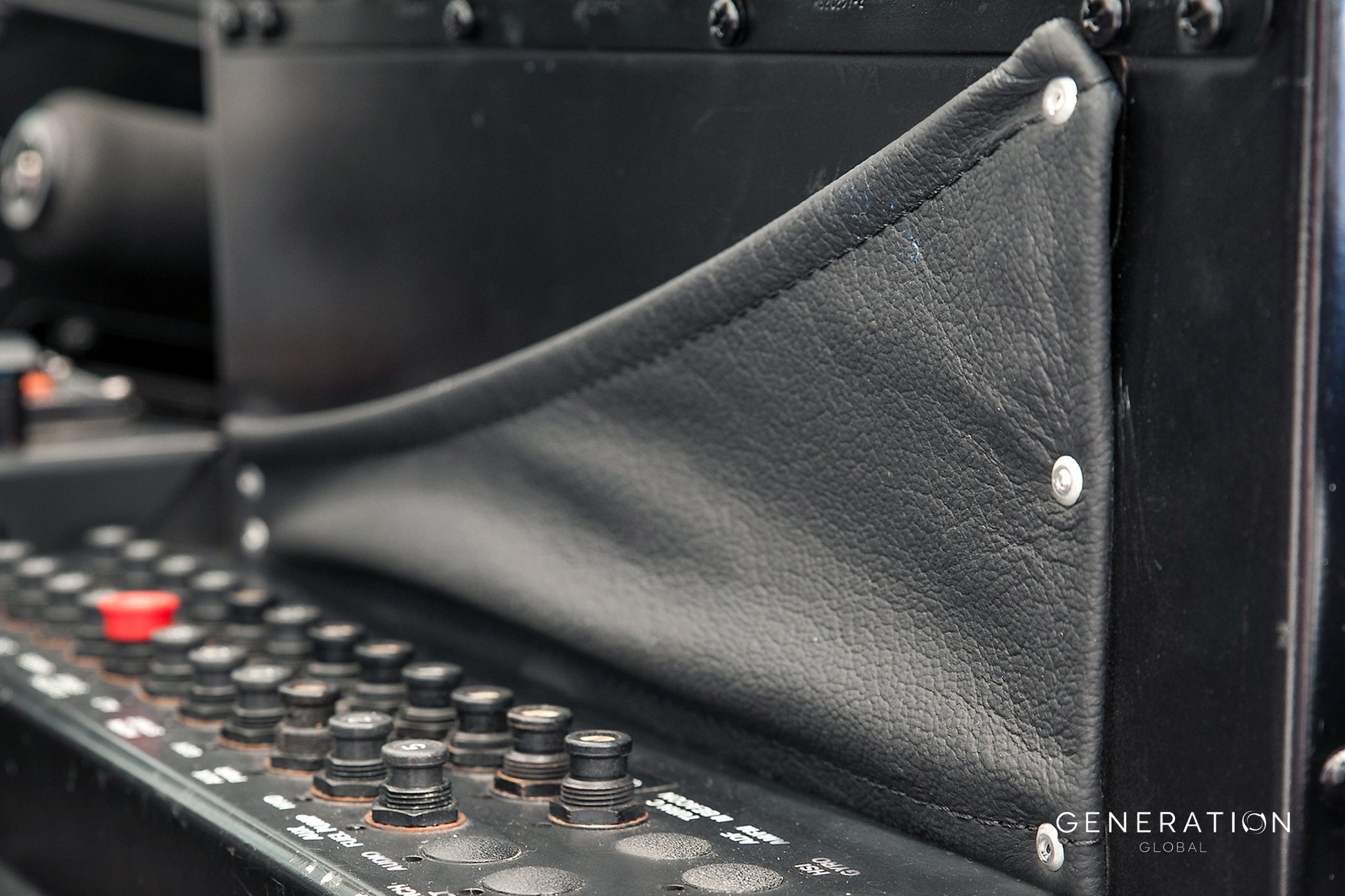 Robinson front seat lower pocket
