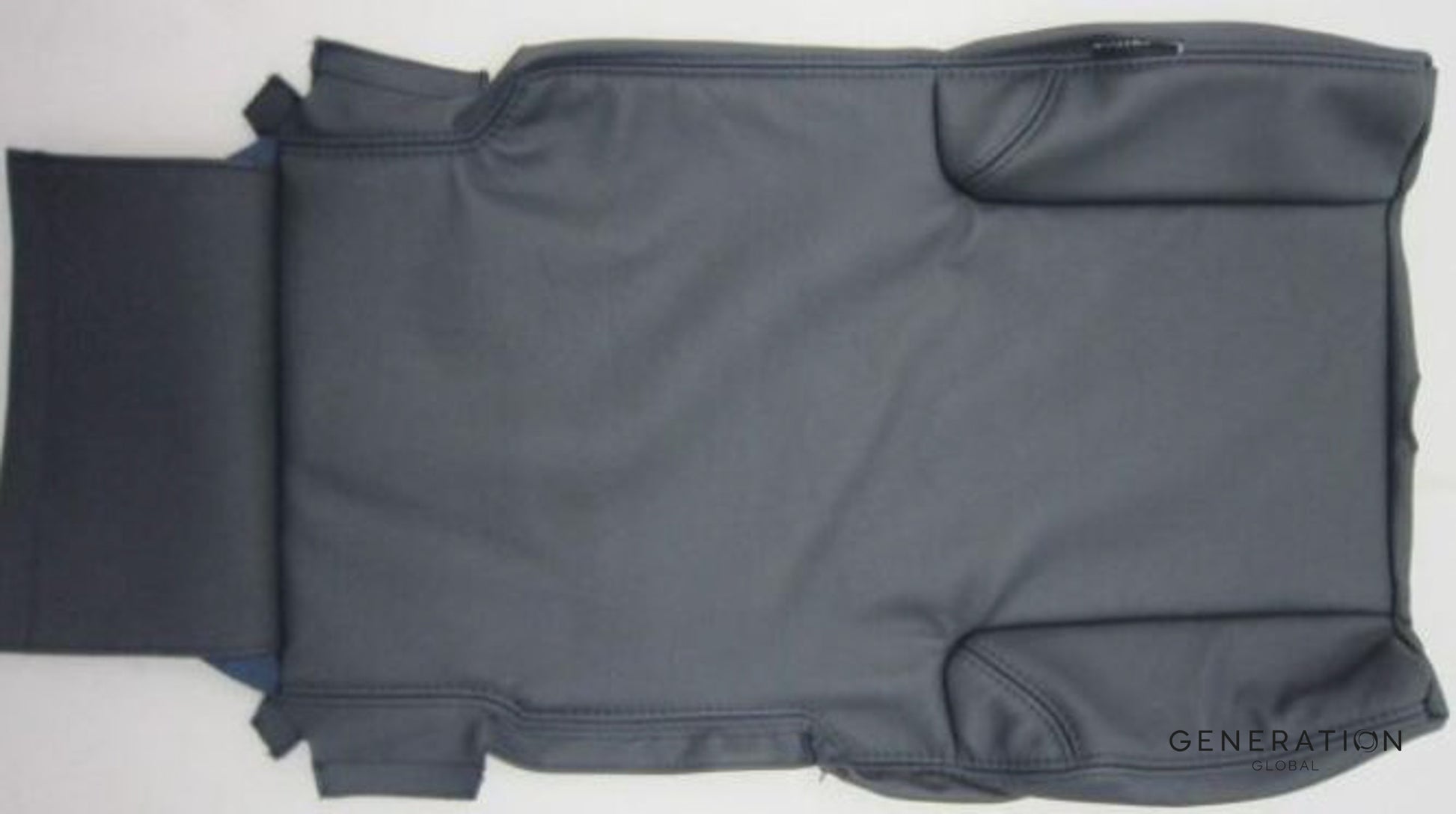 Flight Attendant seat covers for Bombardier DHC-8 (FWD) – leather headrest, backrest, and bottom covers, EASA/TCCA certified.