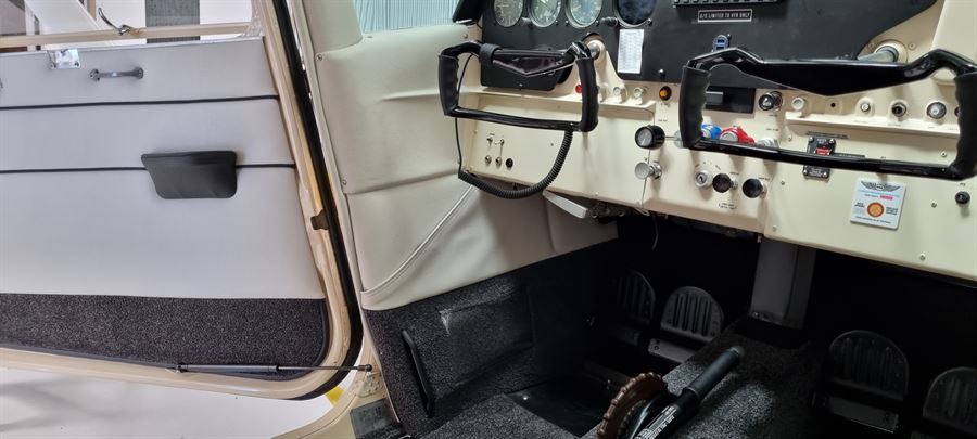 Cessna 182 Aircraft Interior Sidewall Trim Panels | Full Interior Kit with Custom Colours