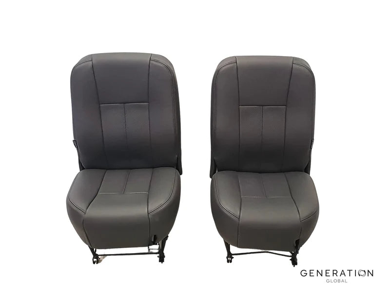 C172 Front Seat Upholstery (Early)