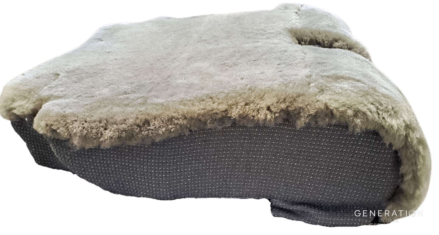 Seat bottom cover for Bombardier DHC-8 cockpit – New Zealand sheepskin with nylon/wool blend, FAA/EASA/TCCA certified, OEM AviaTech.