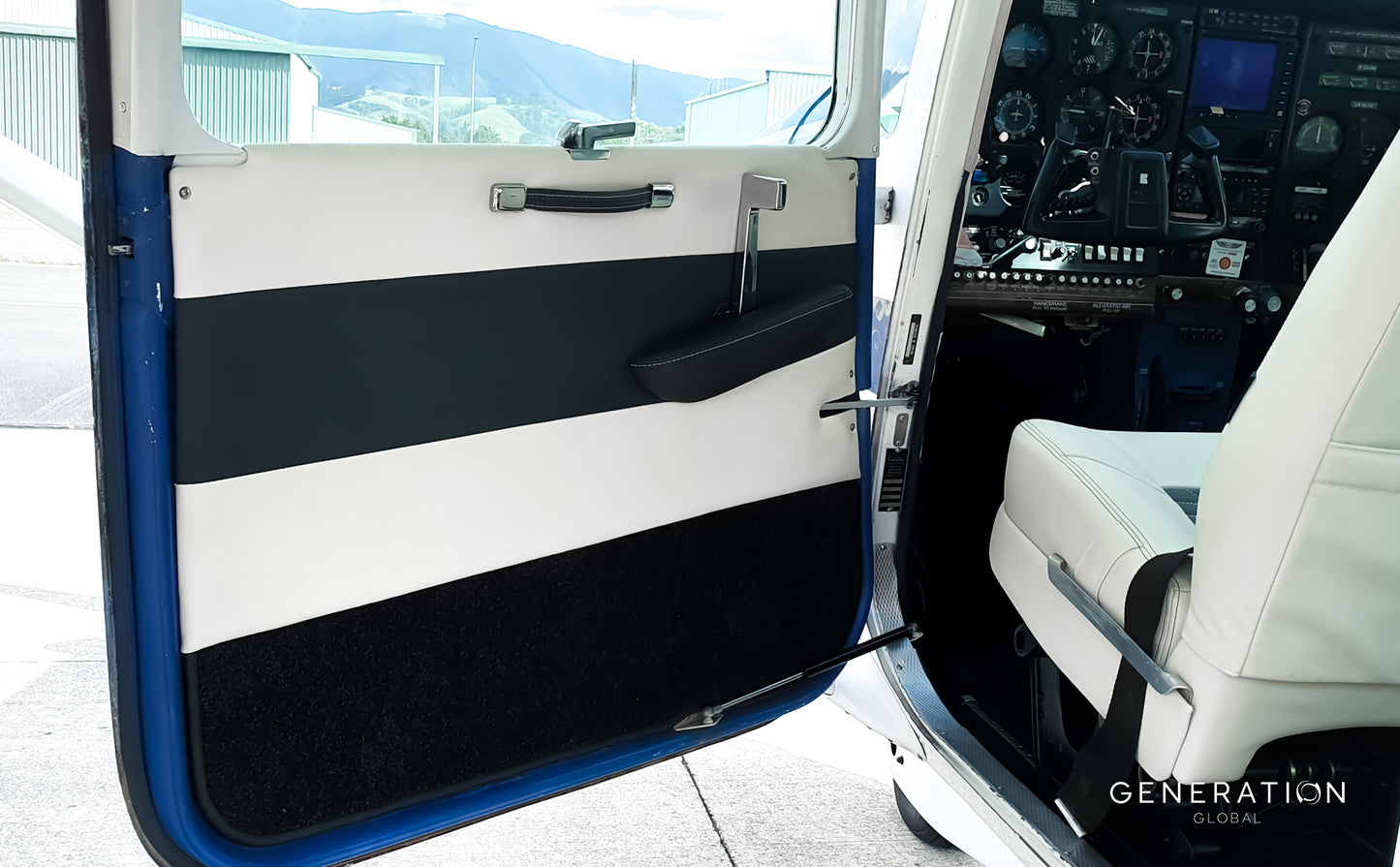 Cessna 182 Aircraft Interior Sidewall Trim Panels | Full Interior Kit with Custom Colours