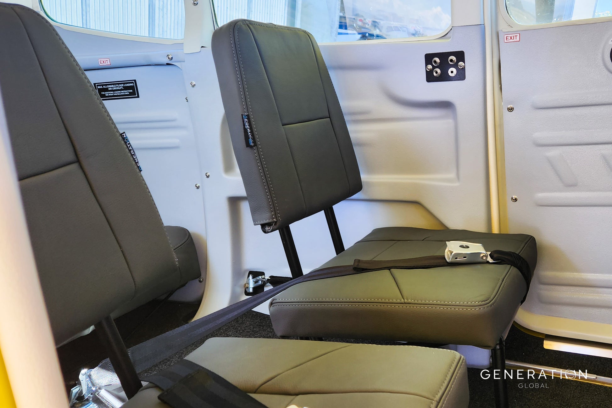 Cessna C180/C185 Divided Middle Seat Upholstery