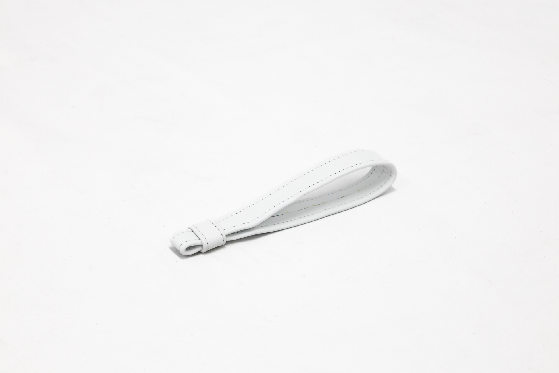 Piper strap assist handle