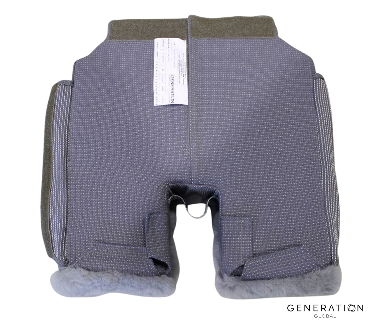 Grey sheepskin seat pan cover for Bombardier Q300/Q400 – designed for Captain/First Officer seats, OEM Goodrich, certified and cockpit-ready.