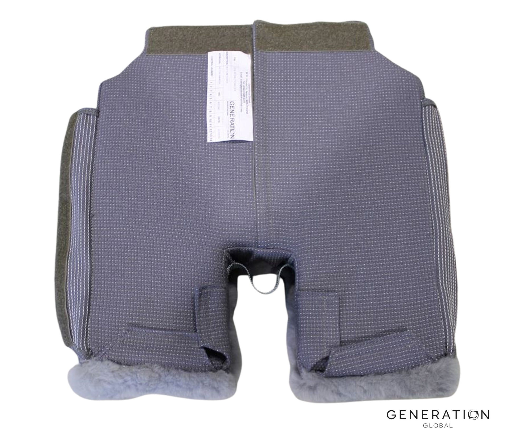 Grey sheepskin seat pan cover for Bombardier Q300/Q400 – designed for Captain/First Officer seats, OEM Goodrich, certified and cockpit-ready.
