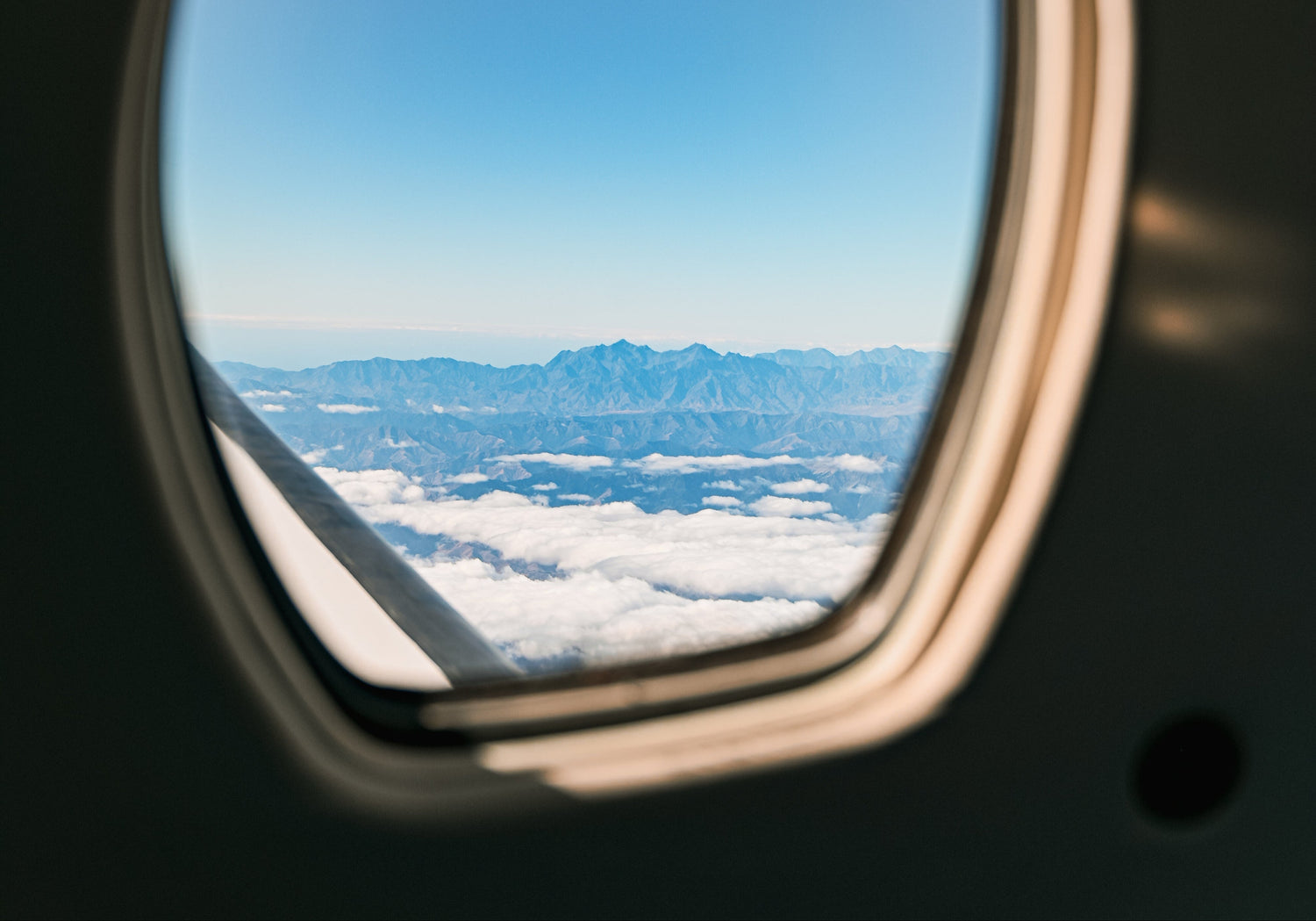 Sustainability for aircraft & helicopter interiors