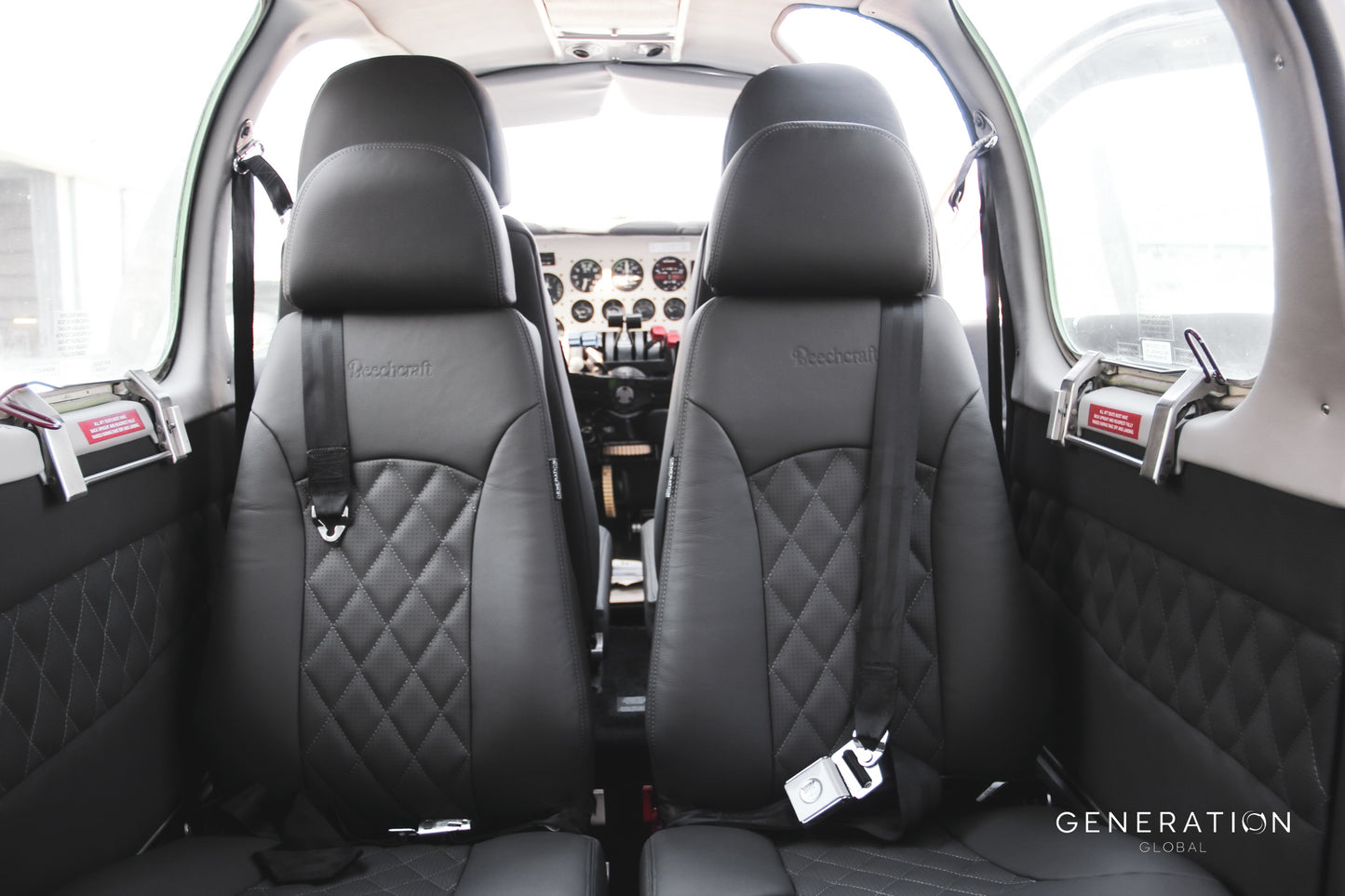 Beechcraft Baron 58 Seating