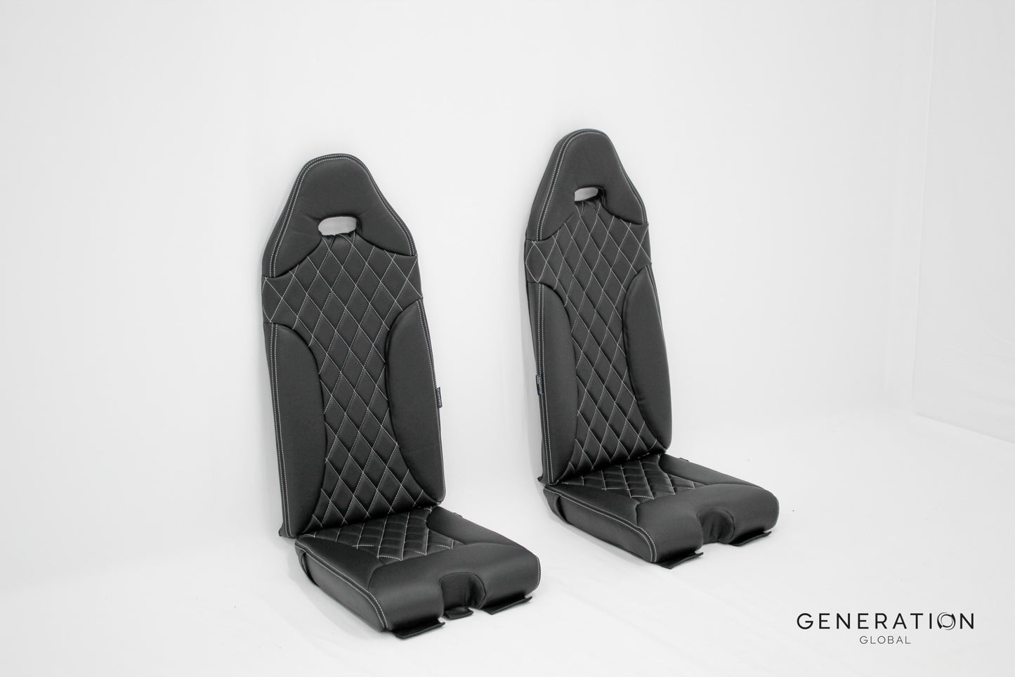 Crew seat backrest and bottom covers for AS350 B2/B3 and H125 helicopters, Sicma 198/284 series design, aviation leather.